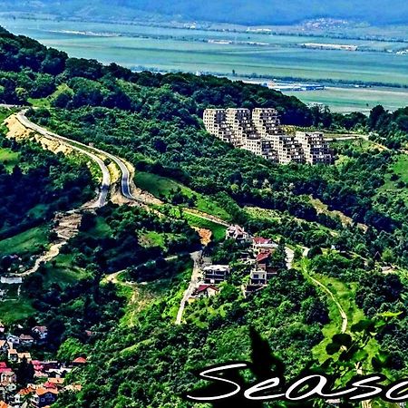 Seasons Mountain Suite Braşov Dış mekan fotoğraf